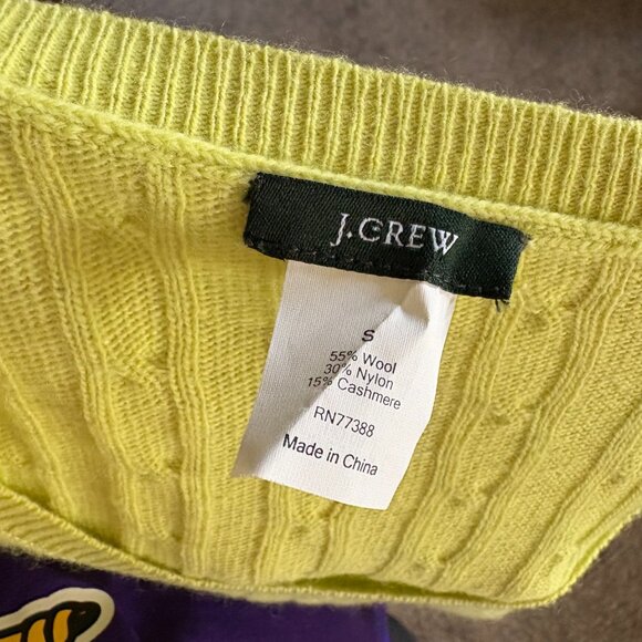 J Crew Womens Cable Knit Sweater Yellow Cashmere Wool Size Small Long Sleeve - Picture 4 of 4